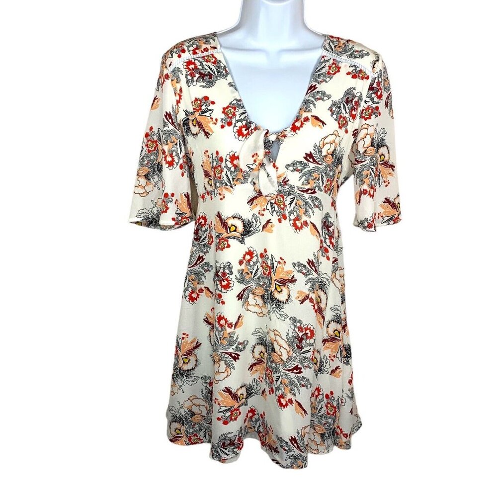 Love Fire white floral v neck dress
